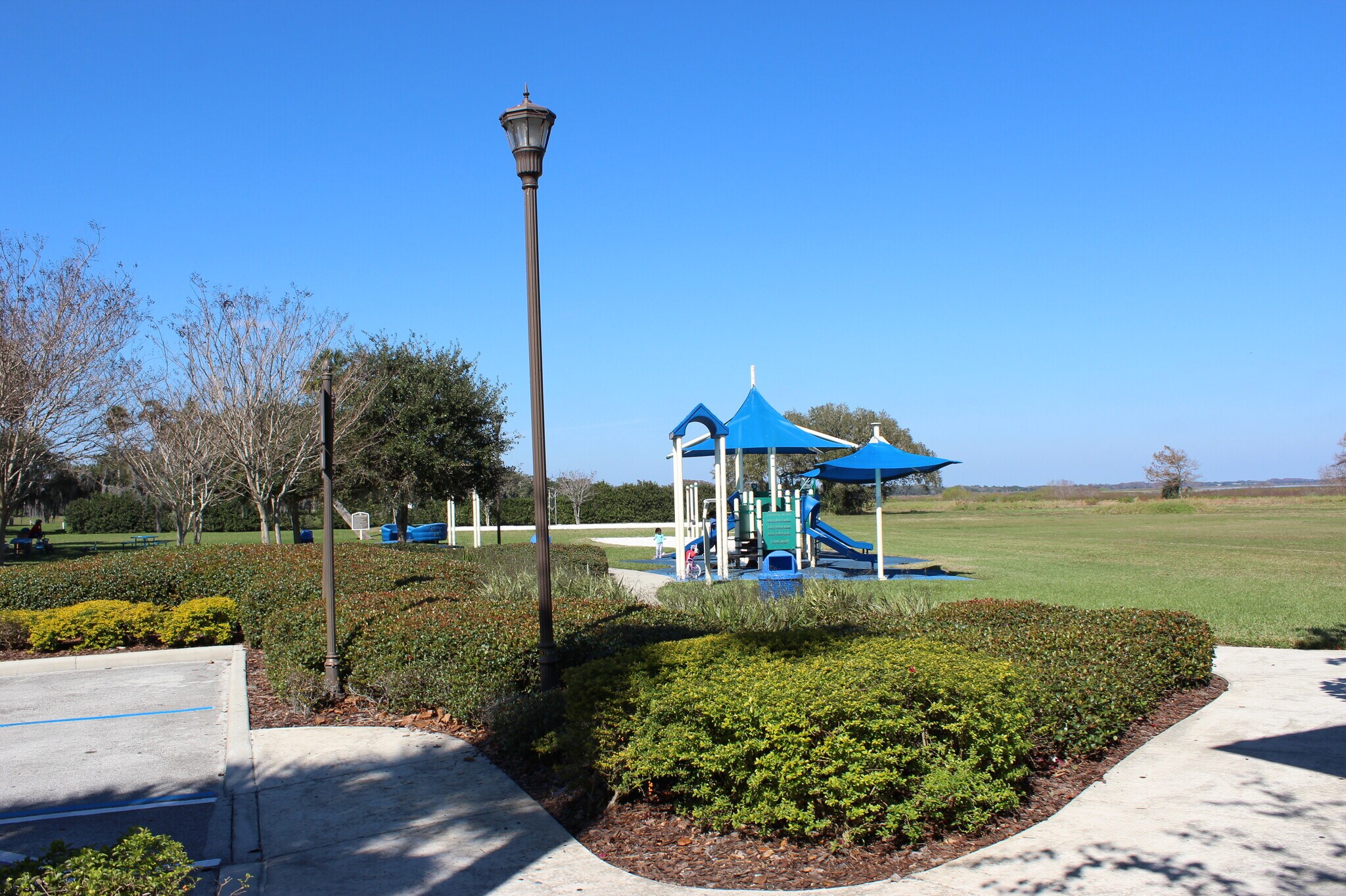 Building Photo - 3587 Somerset Cir