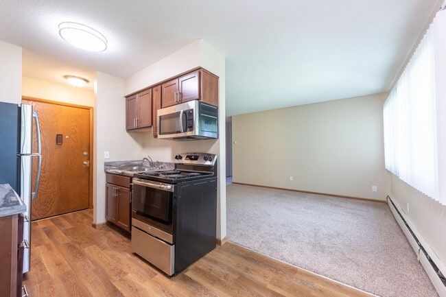 Interior Photo - Lakeview Apartments