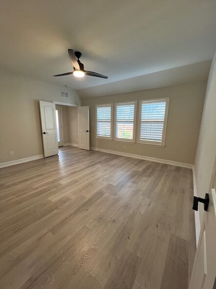 Building Photo - 6615 Rutledge Rd