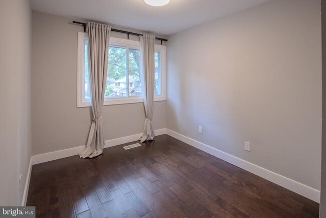 Building Photo - 12138 Captiva Ct