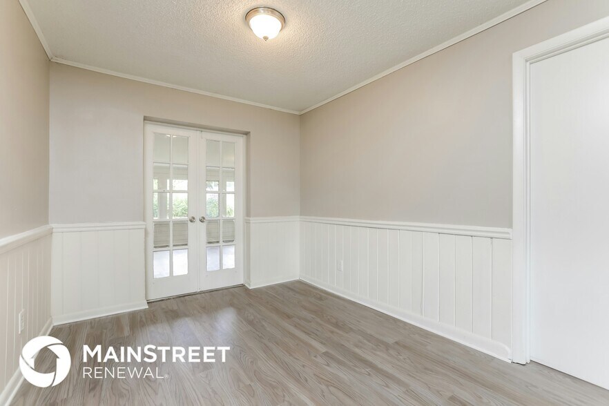 Building Photo - 200 Odham Dr