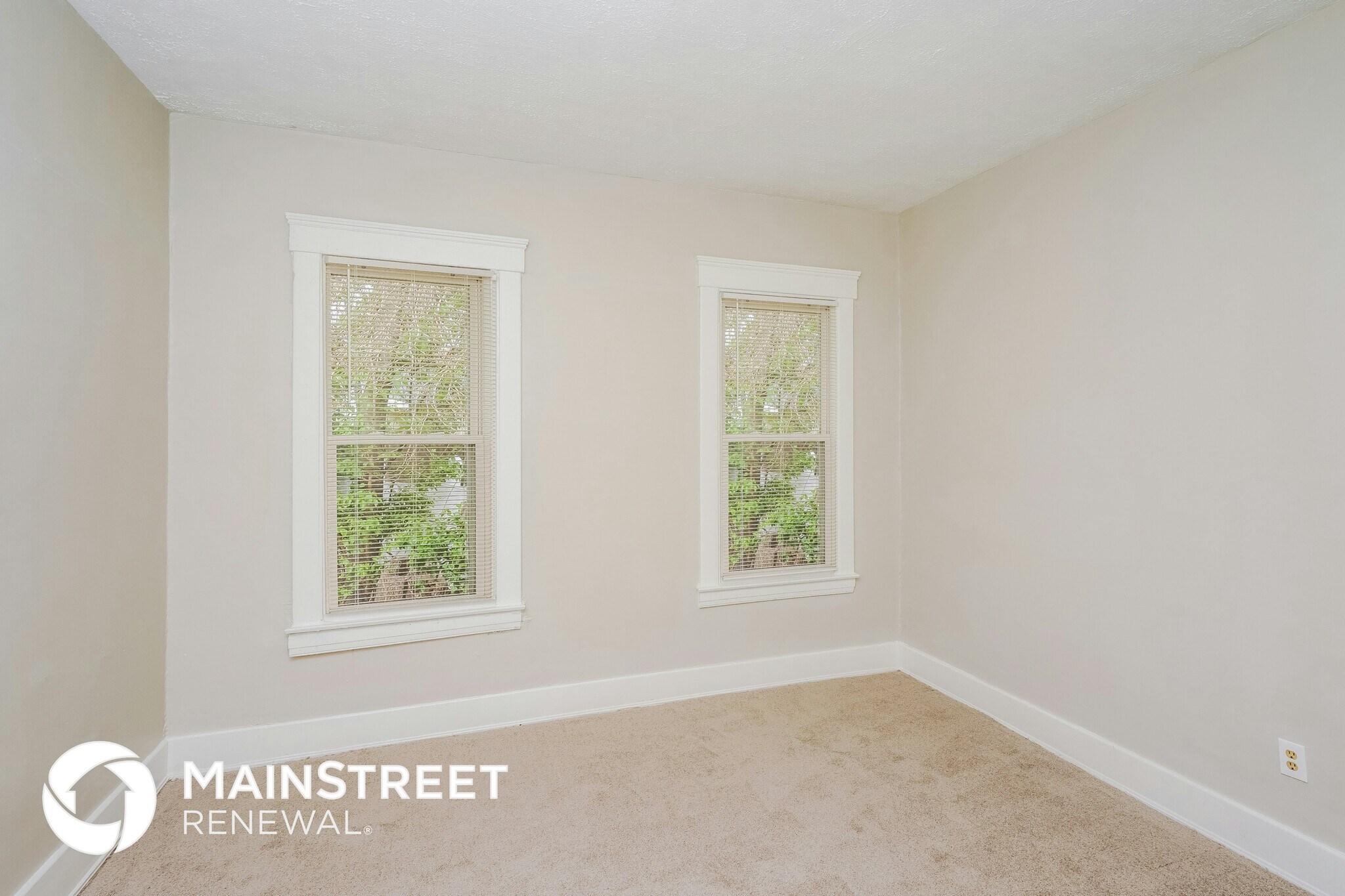 Building Photo - 1827 Osage Ave