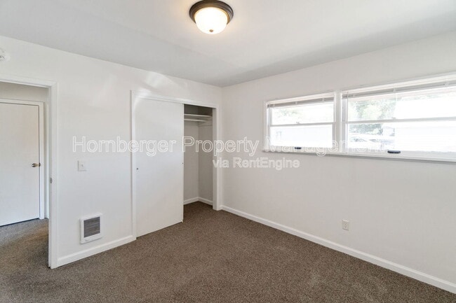 Building Photo - 1022 N Napa St