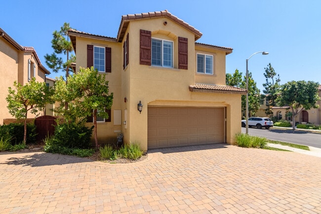Building Photo - 3558 Summit Trail Ct