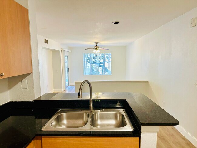 Building Photo - 1760 Palm Cove Blvd