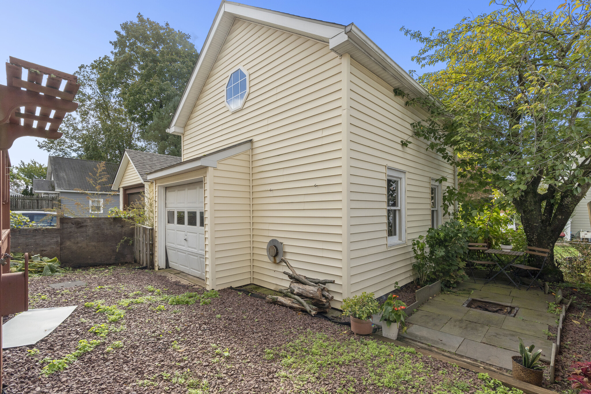 Building Photo - 26 Central Ave