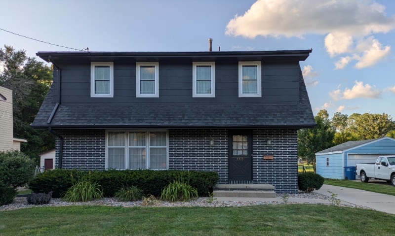 Primary Photo - 4415 Amick Ave