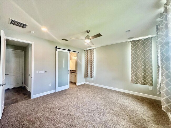 Building Photo - 710 Spring Creek Dr