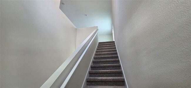 Building Photo - 36645 Sagemoor Dr