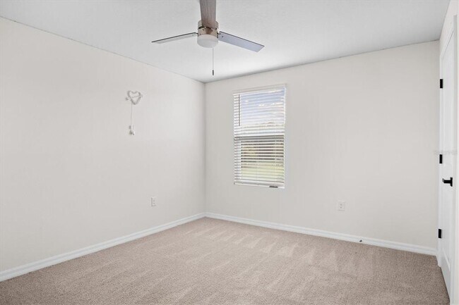 Building Photo - 8673 Triumph Cir