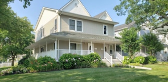 Building Photo - 415 3rd Ave