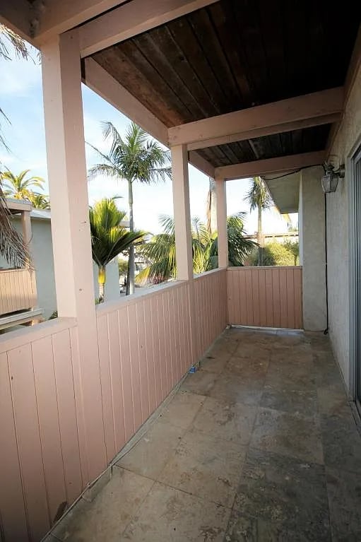 Building Photo - 409 Ellwood Beach Dr