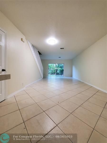 Building Photo - 7661 Tamarac Island Cir