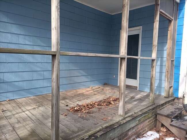 Building Photo - 404 W North St