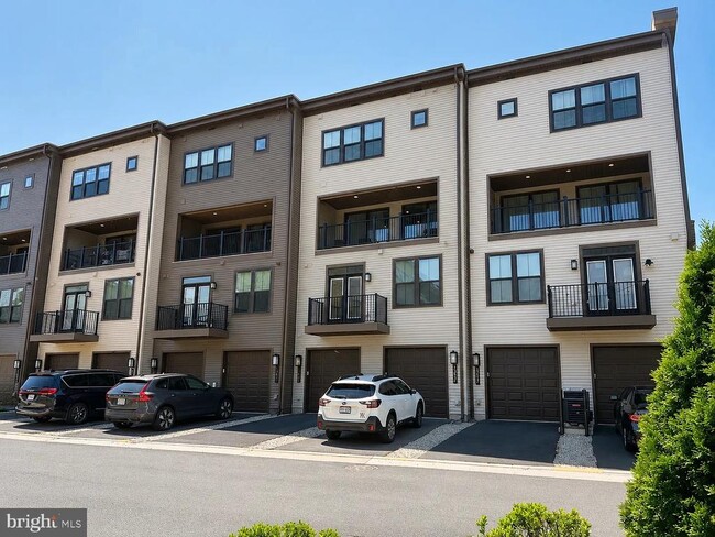 Building Photo - 12843 Milling Stone Terrace
