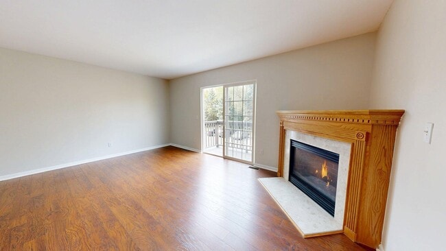 Building Photo - 3073 Promenade Cir