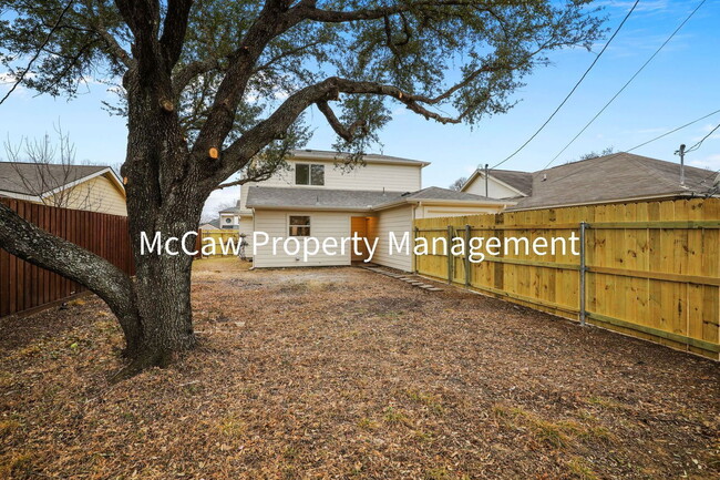 Building Photo - 2521 Markland St