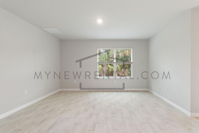 Building Photo - Deposit-Free! Modern, energy efficient hom...