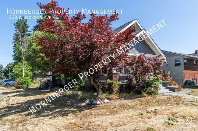 Building Photo - 1128 W Jackson Ave