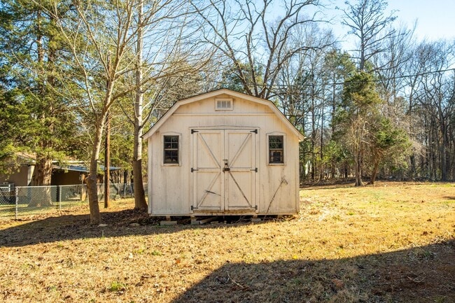 Building Photo - 3209 Pine Brook Ln