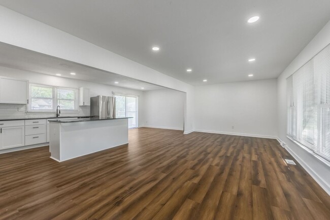 Building Photo - 2508 NW 86th St