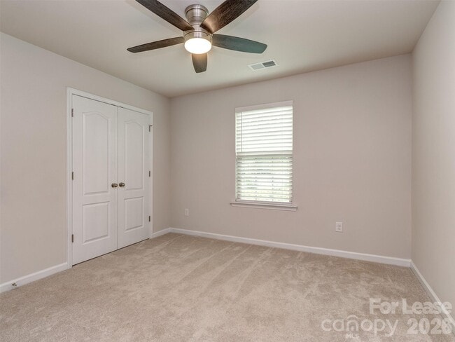 Building Photo - 2118 Killian Creek Dr