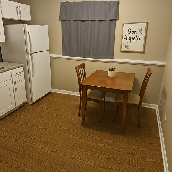 Building Photo - 332 Maplewood Dr