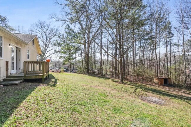 Building Photo - 3 bed 2 bath in Decatur! ***Enjoy $250 off your first month’s rent***