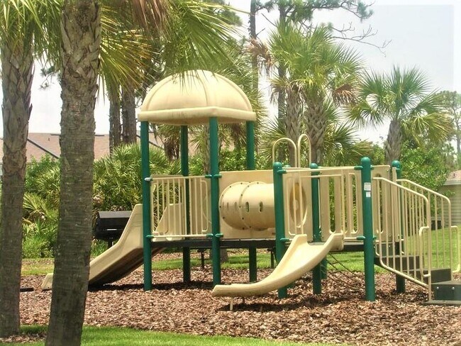 Building Photo - 8804 Manor Loop