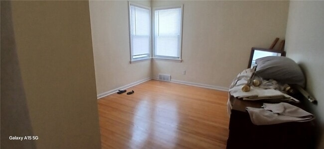 Building Photo - 38 Crossfield Rd