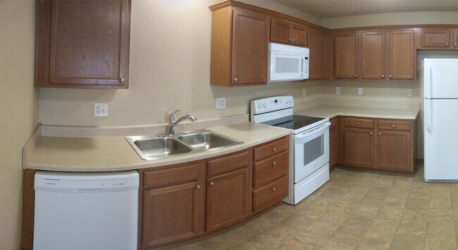 Building Photo - 901 Fall Mdw Ln