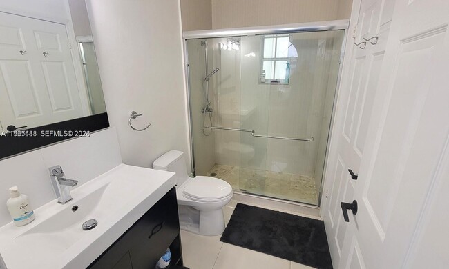 Building Photo - 3356 Bird Ave