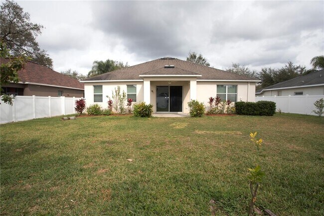 Building Photo - 1319 Rowantree Dr