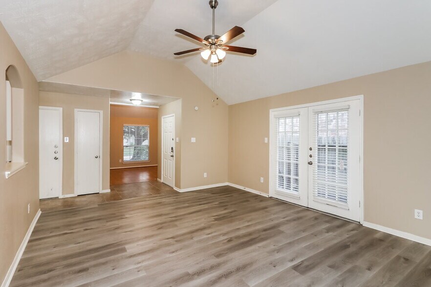 Building Photo - 6807 Arrowchase Ct
