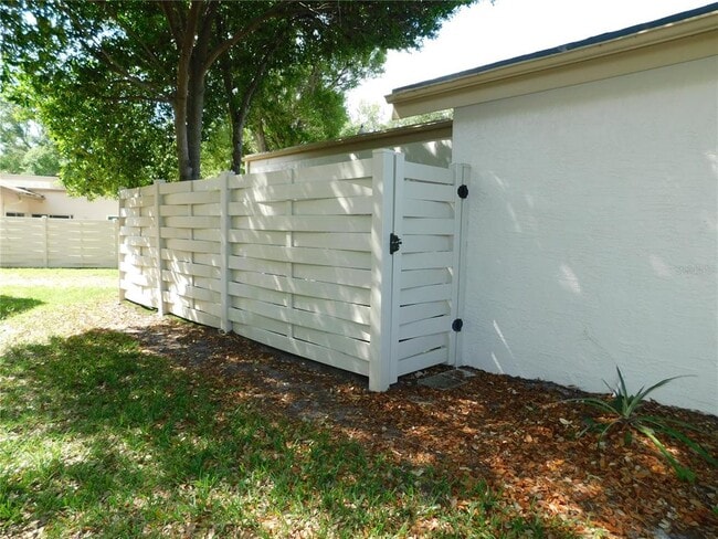 Building Photo - 2561 Forest Run Ct