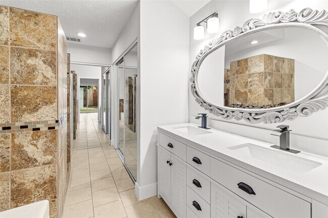 Building Photo - 3718 Storm Creek Dr