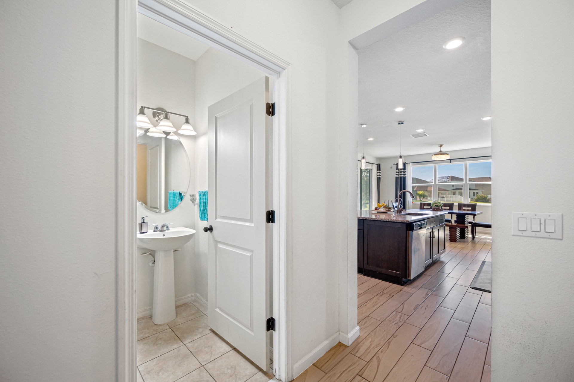 Building Photo - 12171 Moss Lake Loop