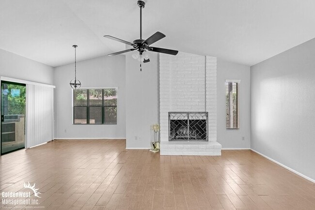 Primary Photo - Stunning 2Bdm 2Ba Home in the Heart of Gle...