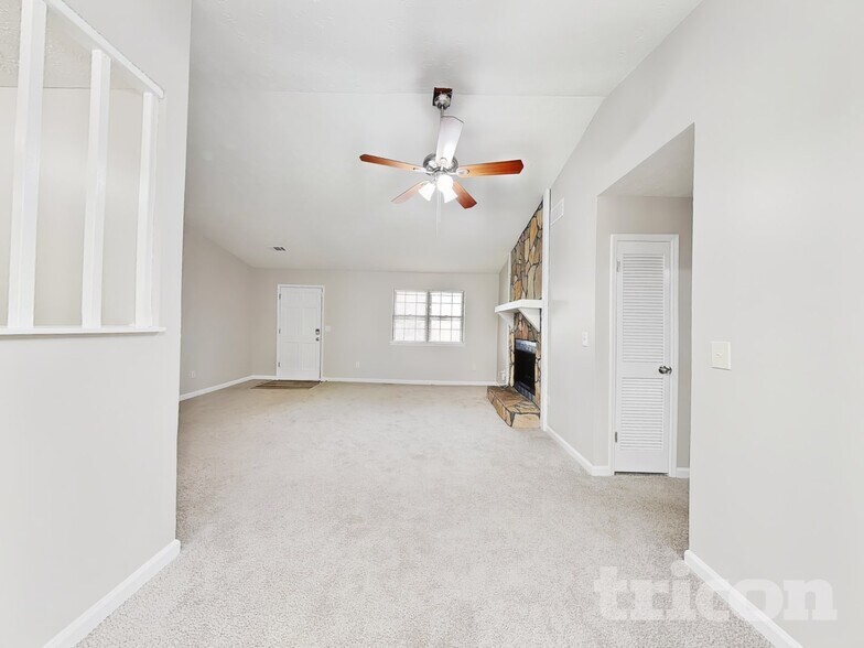 Building Photo - 4621 Cedar Brook Dr SE