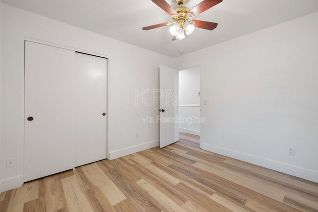 Building Photo - 9741 Treetop Dr