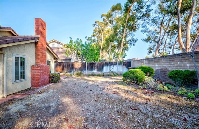 Building Photo - 2518 Greenwich Dr