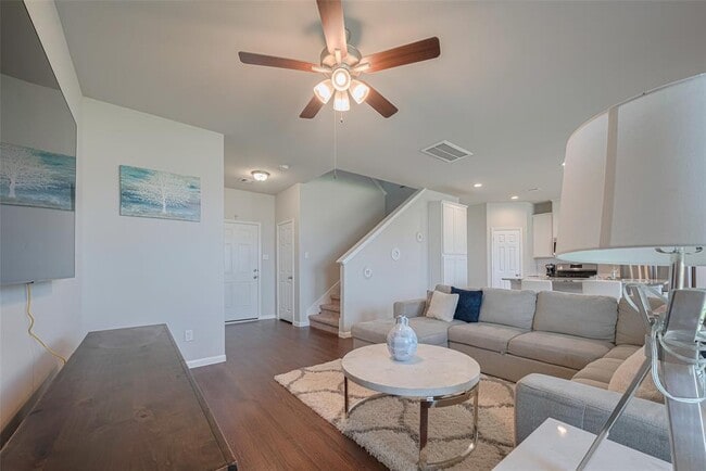 Building Photo - 3813 Kirby Ct