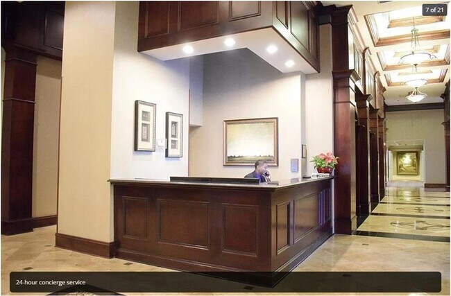 Building Photo - 3334 Peachtree Rd NE