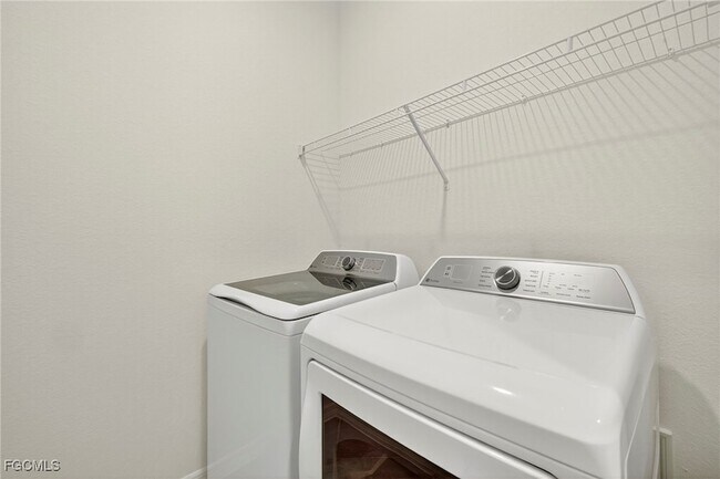 Building Photo - 14867 Anchorage Rd