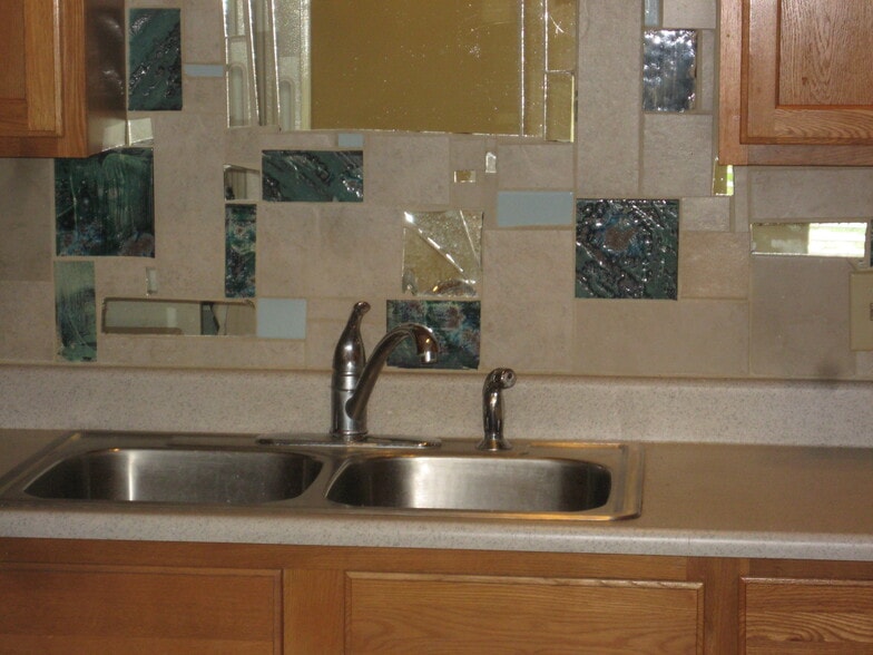 Great tile work throughout - 121 Lamar Ave