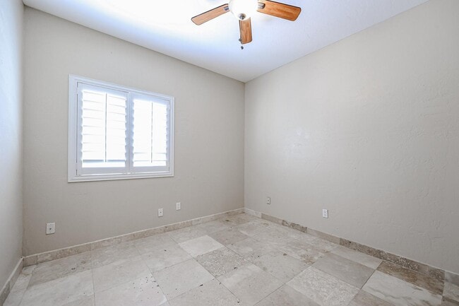 Building Photo - 8830 E Carol Way