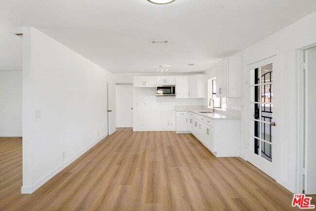 Building Photo - 15376 Washoan Rd