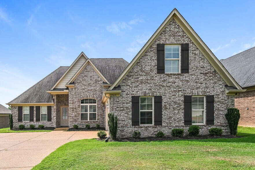 Primary Photo - 2565 Woodcutter Dr