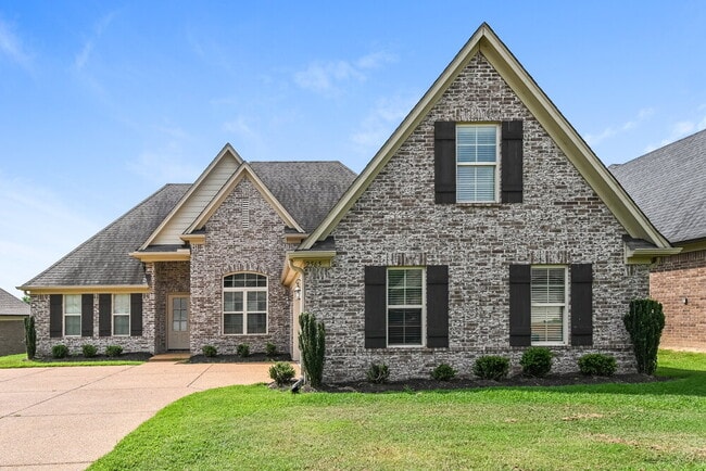 Building Photo - 2565 Woodcutter Dr