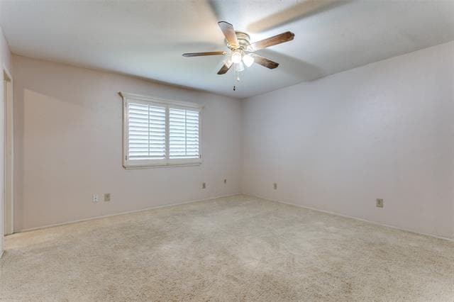 Building Photo - 410 Cambria Dr